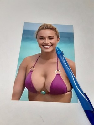 HAYDEN PANETTIERE, BEAUTIFUL ACTRESS, GLOSSY COLOR, 4X6 PHOTO, BRAND NEW 