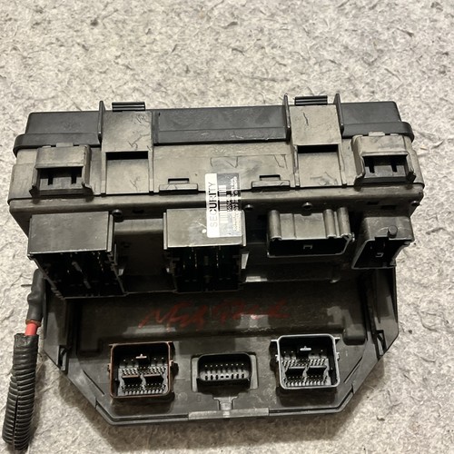 12 Jeep Liberty TIPM BCM Integrated Power Module Fuse Box Block 68105502AC - Picture 6 of 8