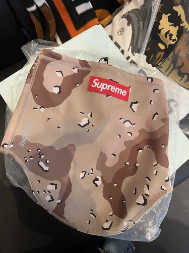 GUÊTRE DE COU SUPRÊME / COUPE VENT CAMOUFLAGE OS FW22 (100% AUTHENTIQUE) NEUF