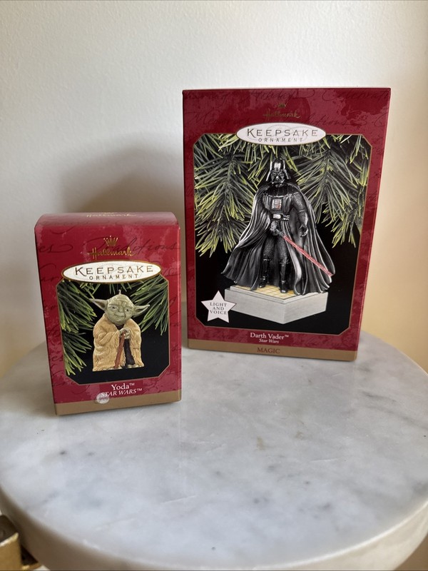 NEW 1997 Hallmark Keepsake Ornament Star Wars Darth Vader Magic & Yoda Set