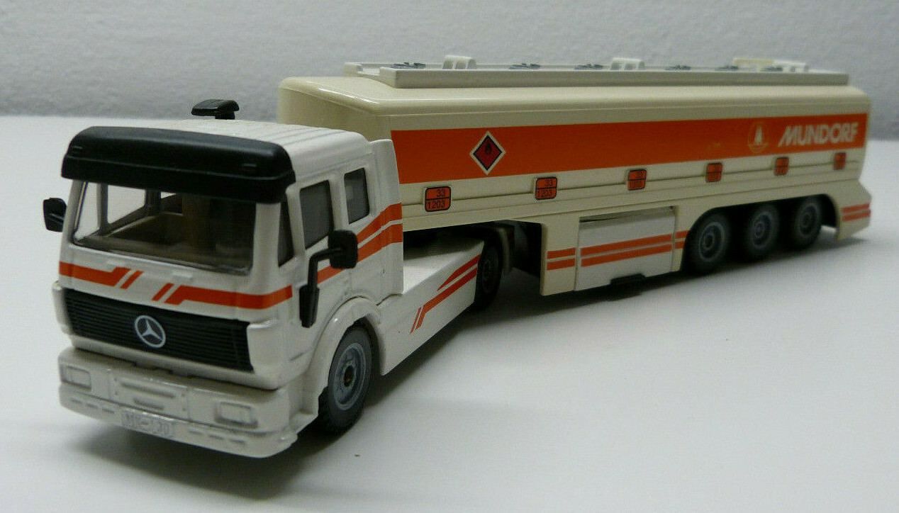 Tankzug MUNDORF 1 55 - Mercedes Benz +++RARITÄT+++ in TOP Zustand Tankzug MUNDORF 1 55 - Mercedes Benz +++RARITÄT+++ in TOP Zustand