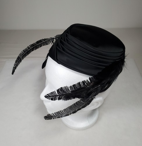 Vintage Pleated Black Pillbox Hat With Feathers Hat Box 40s 60s Halloween Retro - Picture 15 of 24
