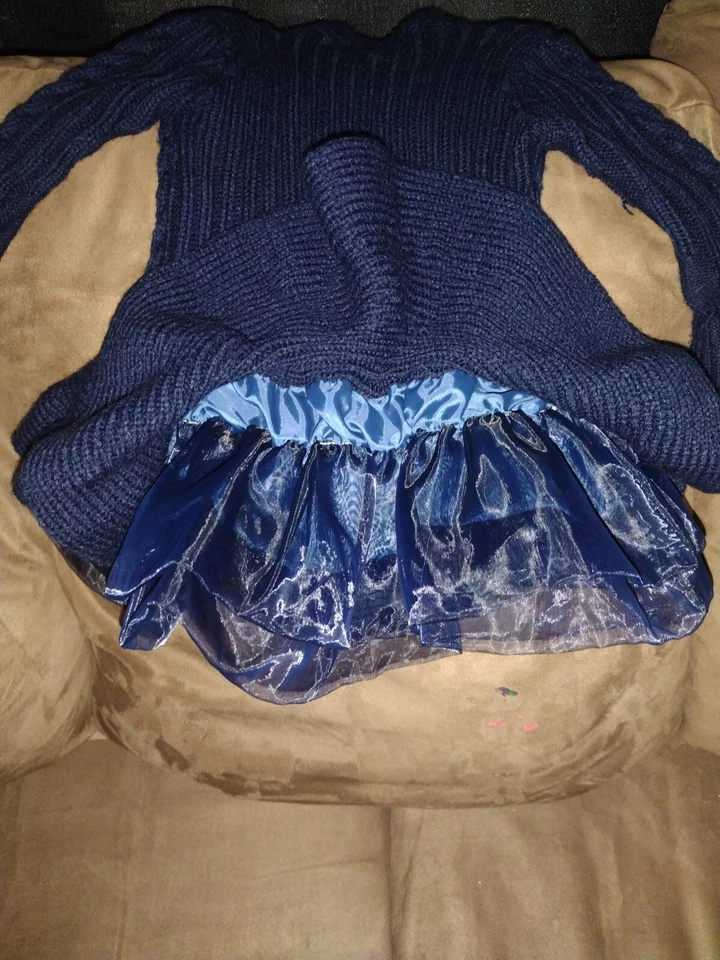 Girls Navy Party Dress Size sz 5 Sweater Knit Puffy  - Image 3 of 4