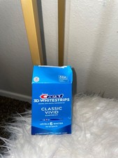 Crest 3D Whitestrips Classic Vivid Whitening Kit 6 Levels 20 Strips Exp. 02/2027