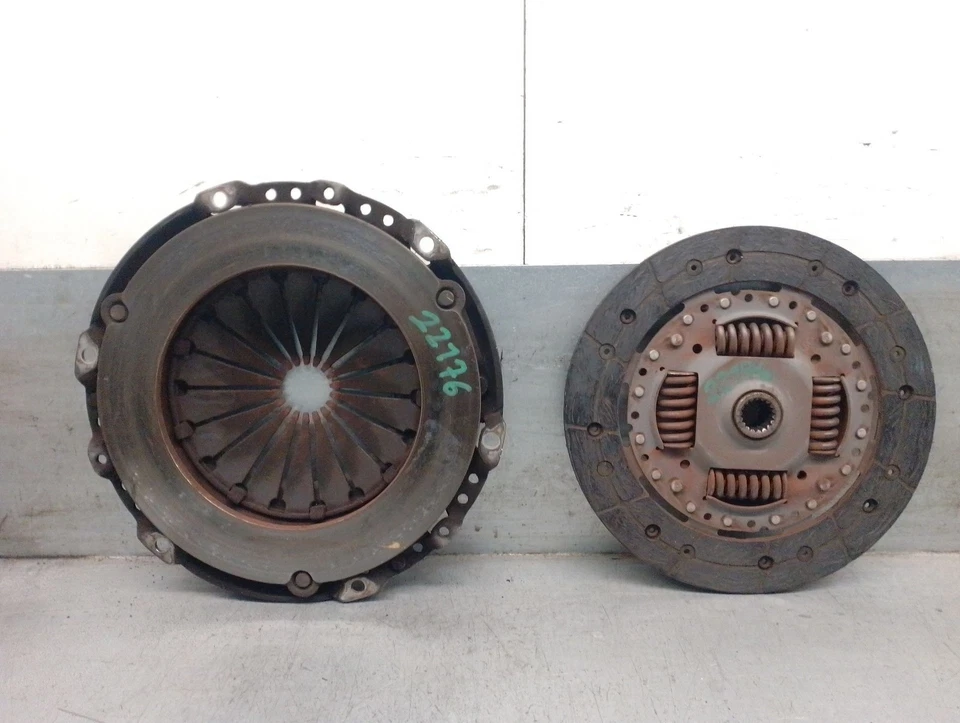 9653909880 KIT EMBRAGUE / LUK / 2051G7 / 5419719 PARA PEUGEOT PARTNER MONOSPACE - Imagen 2 de 4