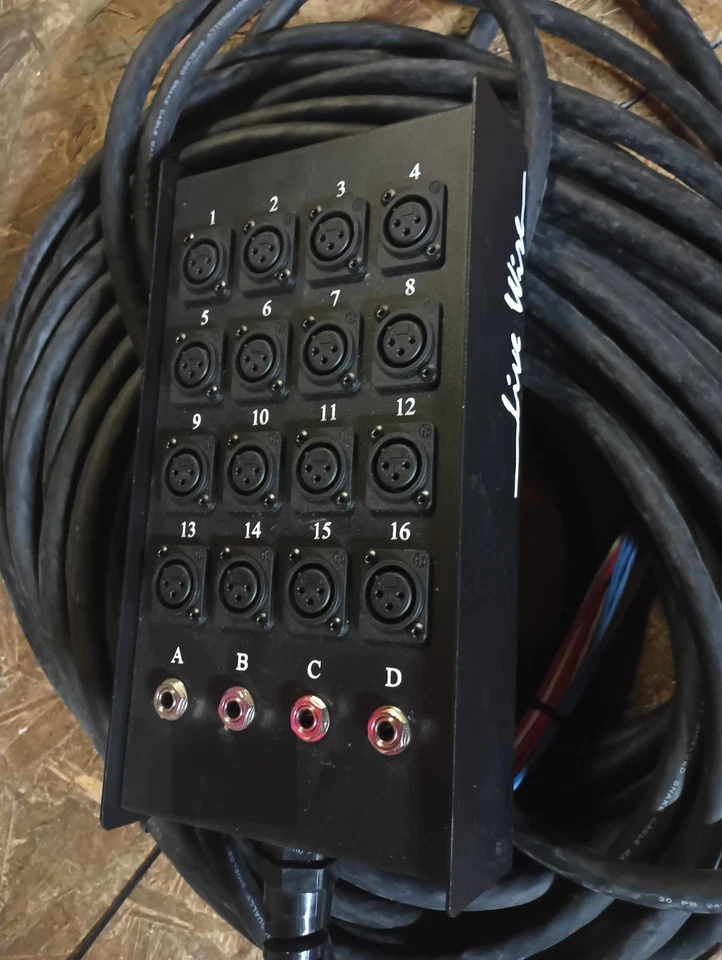 Livewire Advantage 16 x 4 Snake con entradas XLR TRS y devoluciones TRS 50 pies negro Foto 3 de 3