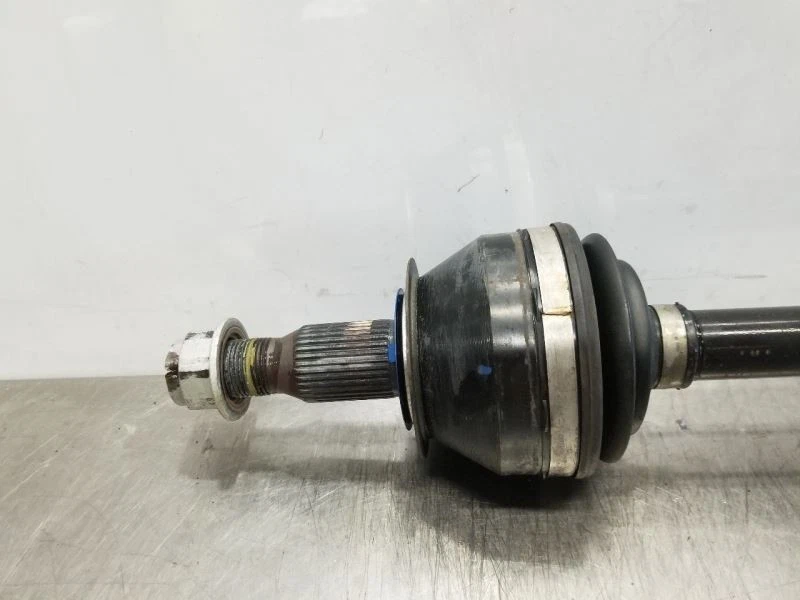 Cadillac ATS 16 2016 cupé serie V eje TT de 3,6 L pasajero trasero derecho  Foto 3 de 4