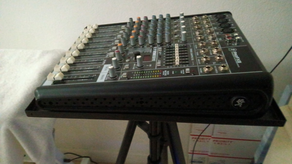 MACKIE PRO FX8 V2（ジャンク） Mackie PROFX8V2 8-Channel Professional Effects Mixer for