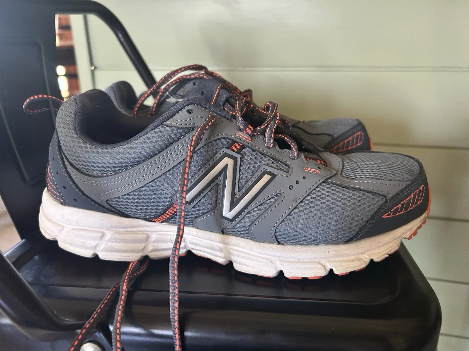 New Balance 430 Mens Size 8.5 Gray Orange Outdoors Hiking