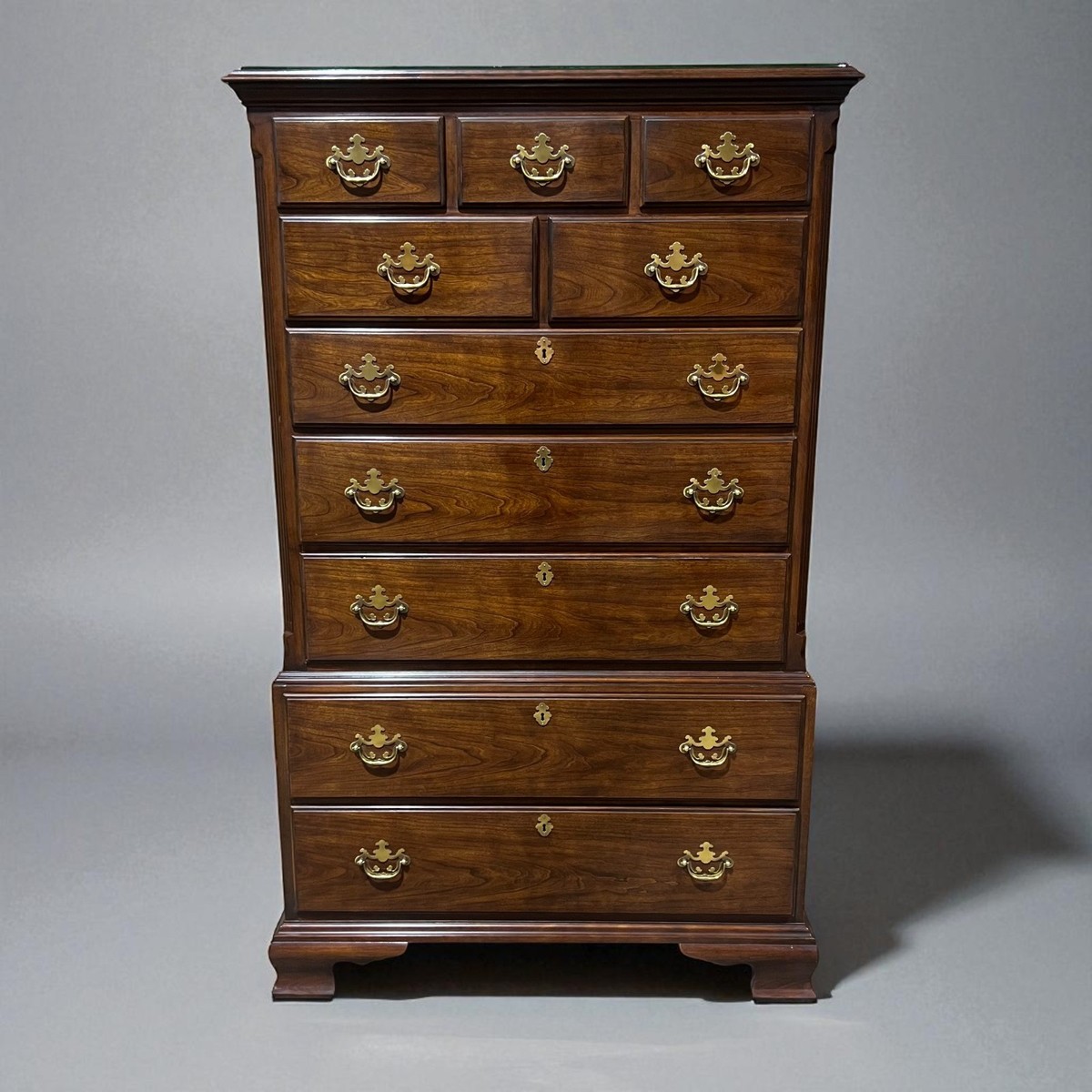 Drexel Townsend Bedroom Set – Vintage Cherry Highboy Dresser
