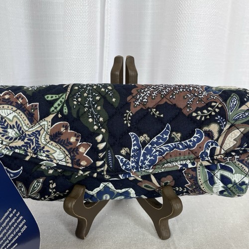 Vera Bradley Java Navy Camo On a Roll Case NWT Holds Makeup, Brushes, Pencils.. - Picture 2 of 8