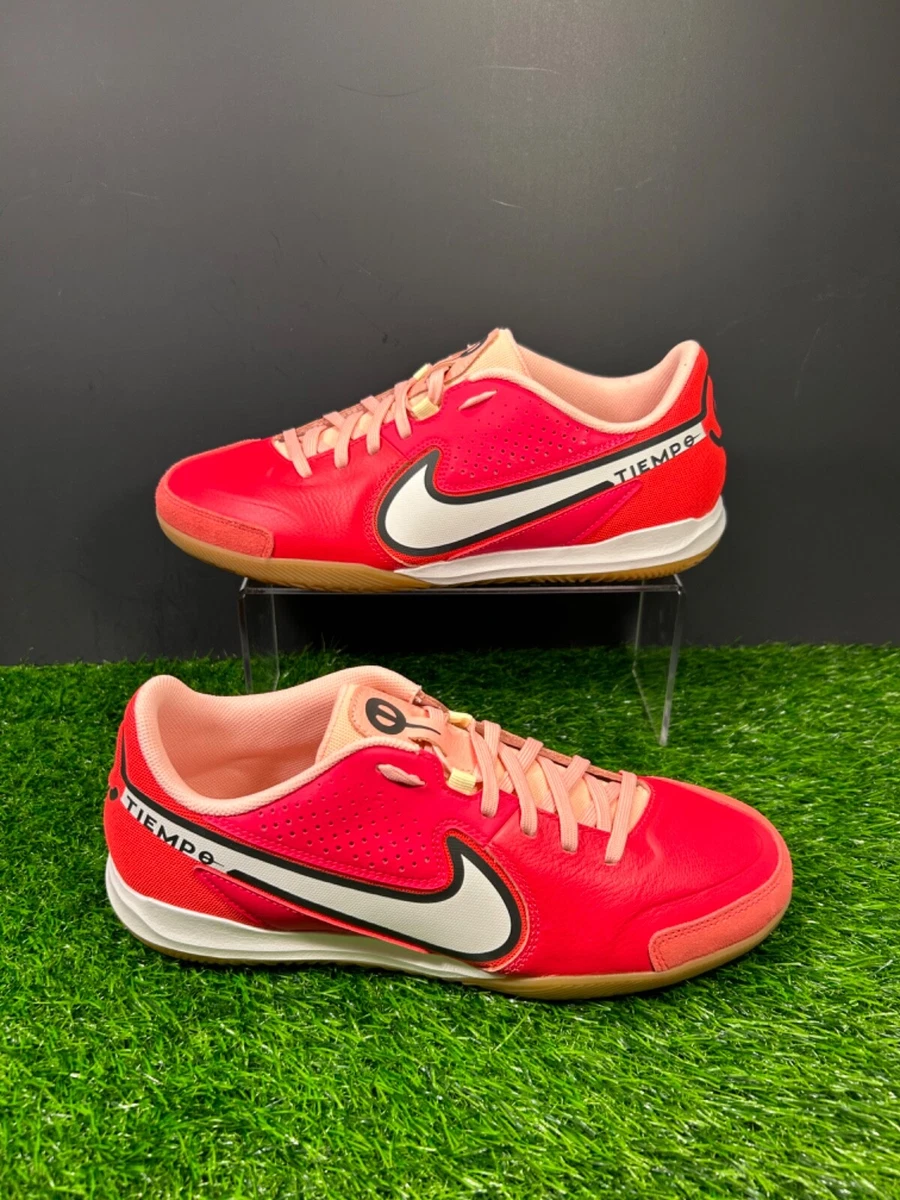 Cheap nike indoor soccer deals shoes