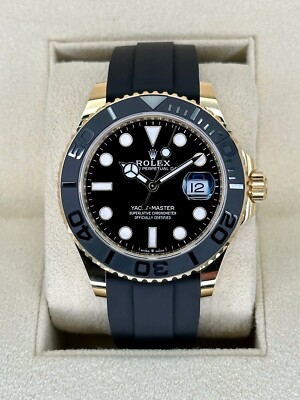 ROLEX Yacht-Master 掛時計 Pre-Owned Rolex Yacht-Master 226668TBR – 42mm Yellow Gold Diamond