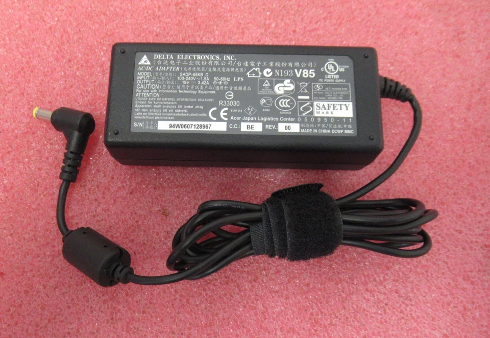 Delta Electronics SADP-65KB Laptop AC Power Adapter Charger 19V 3.42A 65W - Image 3 of 4