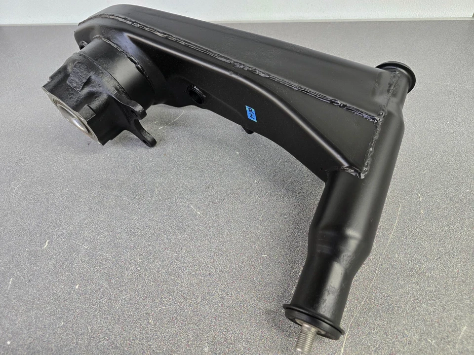 NICE USED ORIGINAL PORSCHE 914 914-6 REAR TRAILING ARM ASSEMBLY 1970-71 NLA R2 - Image 3 of 4