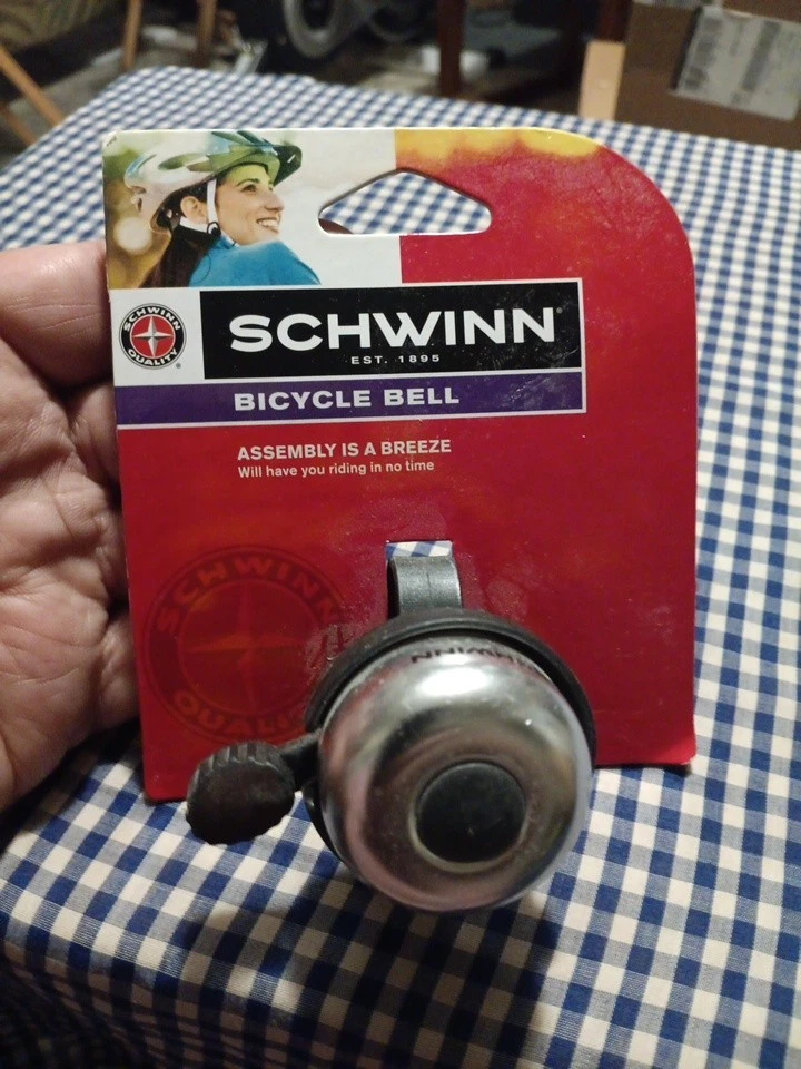 Schwinn Classic -Dinger- Bicycle Bell SW77672-4. New Old Stock 1b3 - Image 3 of 4
