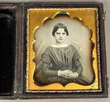 1/6 PLATE DAGUERREOTYPE YOUNG WOMAN, GREAT EYES, NO WIPE MARKS, OLD PAPER SEALS