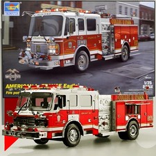 Trumpeter 02506 125 2002 American Lefrance Eagle Fire Pumper Truck Model Kit