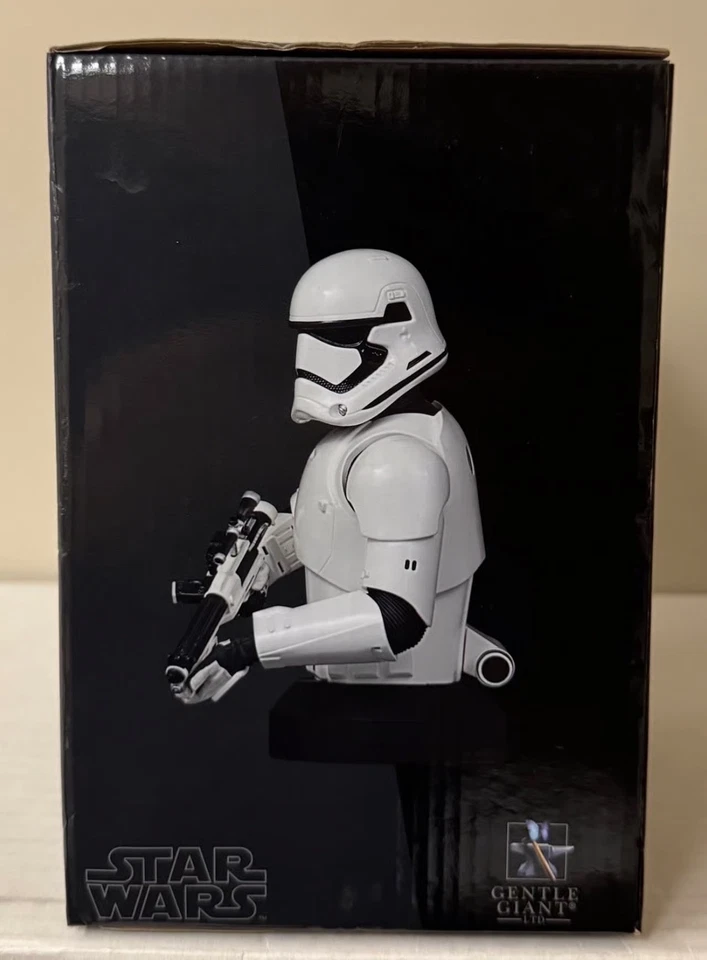 Star Wars Episodio VII Despertar de la Fuerza Primera Orden Stormtrooper Mini Busto 2016 Foto 4 de 4