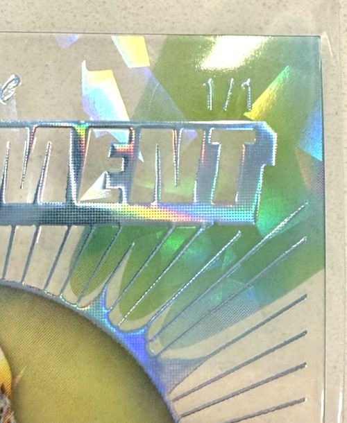 2025 Leaf Eclectic Football Pure Excitement Platinum Auto 1/1 Jeremiyah Love view 2