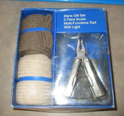 Kmart Men s Gift Set w/ 2 Pair Socks & Multi Function Tool - NOS