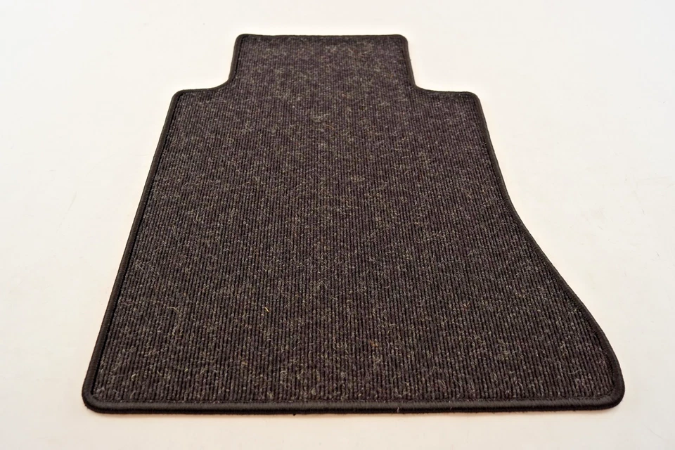 FAHRER-Fußmatte TRETFORD passend für Mercedes Benz W124 S124 + anthrazit NEU - Bild 3 von 4