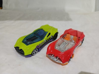 Hot Wheels Cul8R Paar Autos