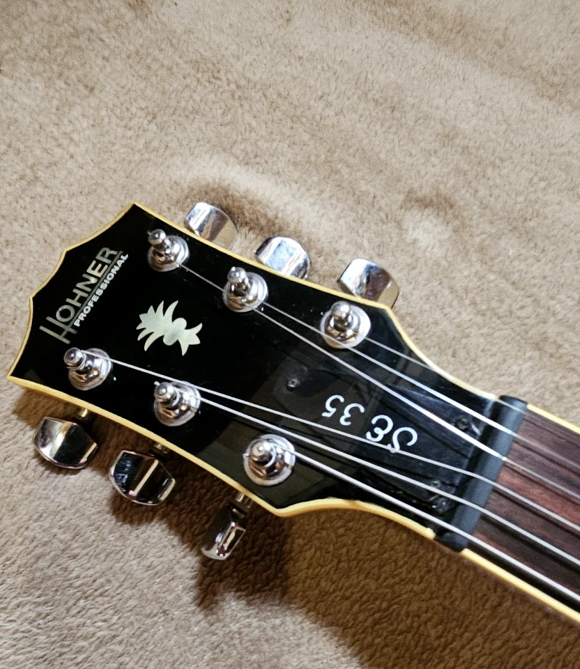 Guitarra Eléctrica Hohner Professional SE35 Semi Hueca en Acabado Arce Natural Foto 3 de 4