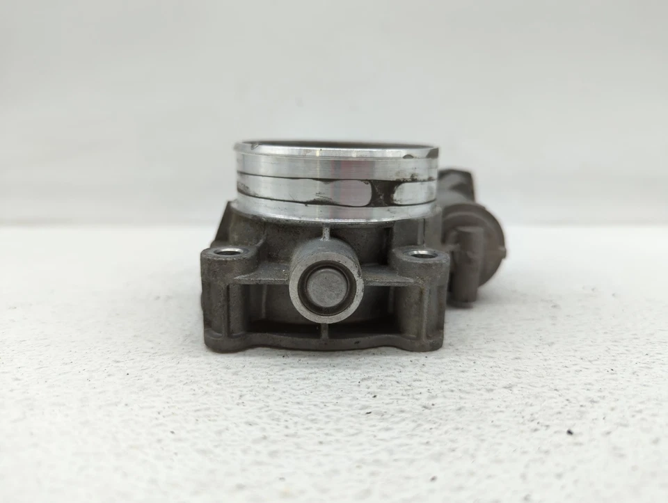 Chevrolet Camaro 2016-2019 carrocería del acelerador HMGDE Foto 4 de 4