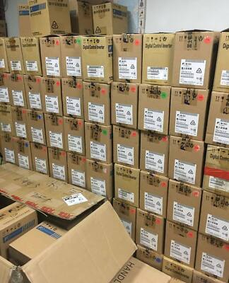 For FUJI FVR3.7S1S-4C 3.7KW 3P 380V 50Hz/60Hz New Inverter