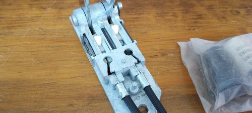 NOS Vintage Raleigh Chopper Banana Seat Muscle Bike S5 3+2 5-Speed Shifter Base - Picture 2 of 9