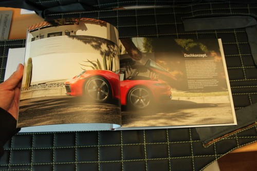 RAR VIP Hardcover Kunden Prospekt/brochure Porsche 911 992 Targa Timeless dt - Bild 6 von 9