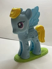 My Little Pony Rainbow Dash Play-Doh Style Salon Mold On Base 2014