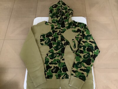bape カモ柄　zip hoodie BAPE (A BATHING APE) RARE Gray Dot Camo Shark Wide Full Zip
