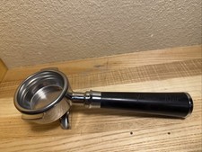 Portafiltro doppio beccuccio espresso 58 mm per E61.  Manico in legno massello