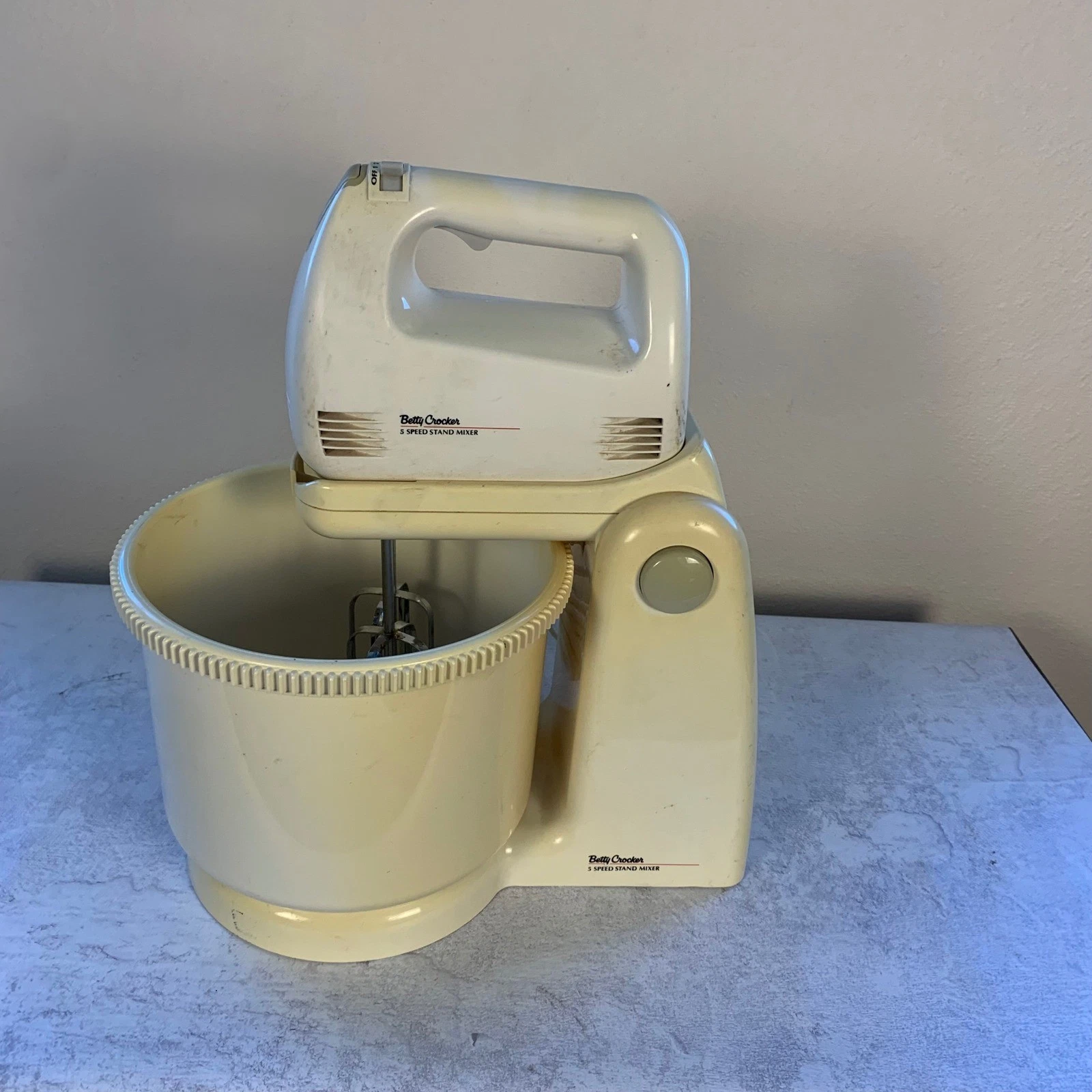Vintage Betty Crocker 5-Speed Stand Mixer 1980s Tested WORKS VIDEO hand convert