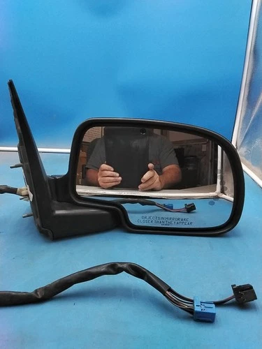 2003-2006 CHEVY SILVERADO GMC SIERRA Right Passenger’s SIDE MIRROR OEM W/ Signal