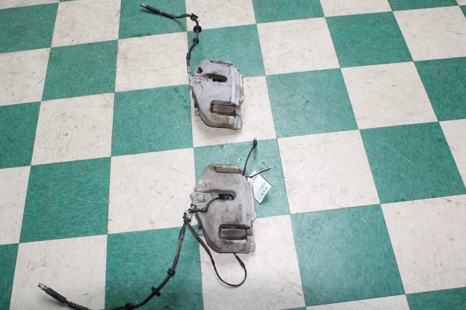 09-15 BMW 750i Front Pair Driver Left Passenger Right Brake Calipers OEM WTY OE Foto 4 de 4