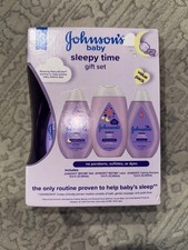 Johnsons Baby Sleepy Time Bedtime Gift Set with Relaxing NaturalCalm Aromas,