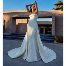 Strapless Satin White Wedding Dress Sequins Trumpet Covered Button Bridal Gown