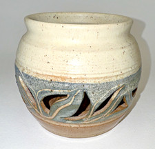 Vintage Pat Ferrell Signed Pottery Openwork Leaf Planter Bowl Candle Holder USA