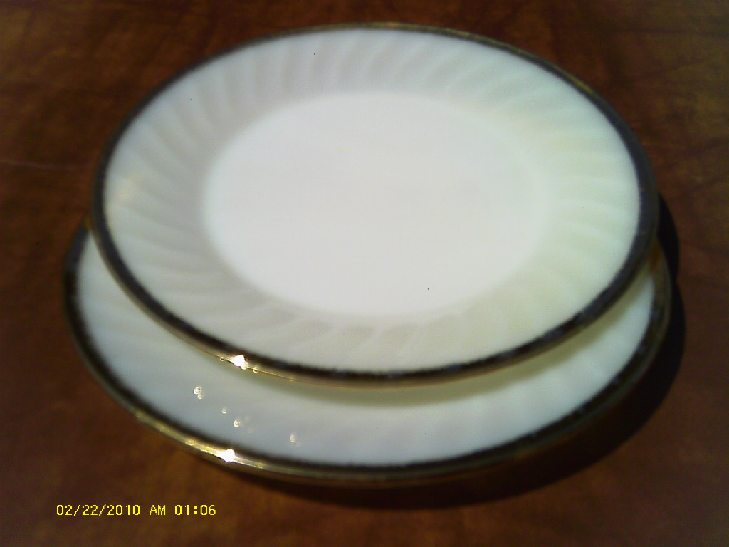 Picture 1 of 2
