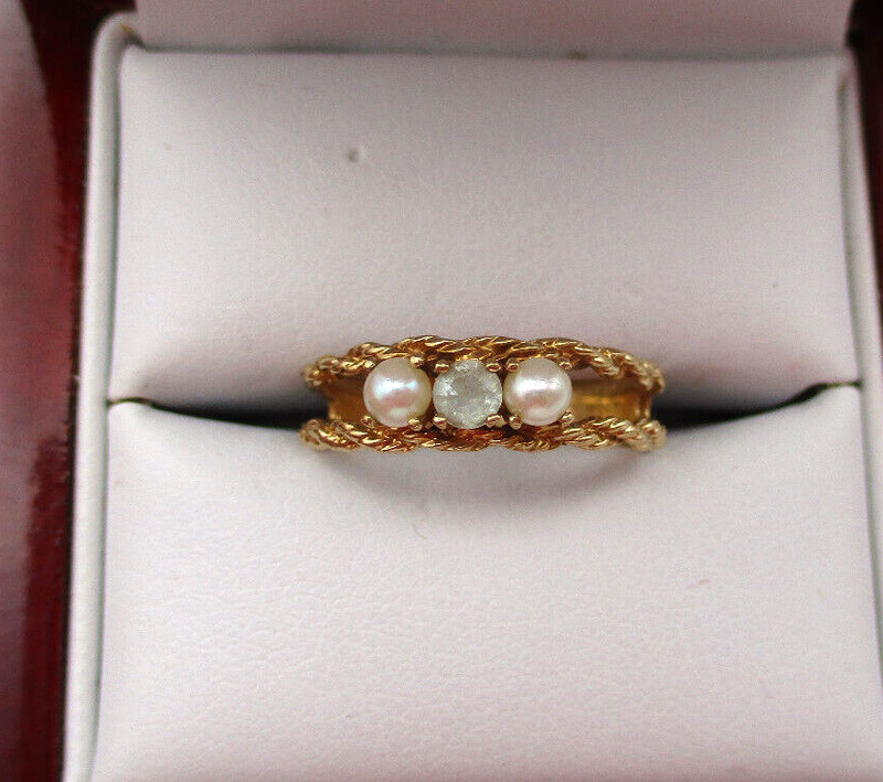 10K Plumb Yellow Gold Pearl & Quartz Ring Size 6.25 [R204]