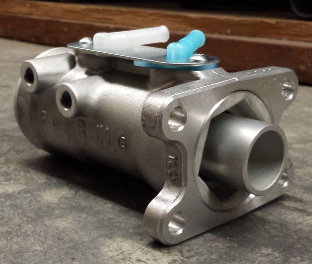 Isuzu NPR OEM Brake Master Cylinder 8973151660 for sale online eBay