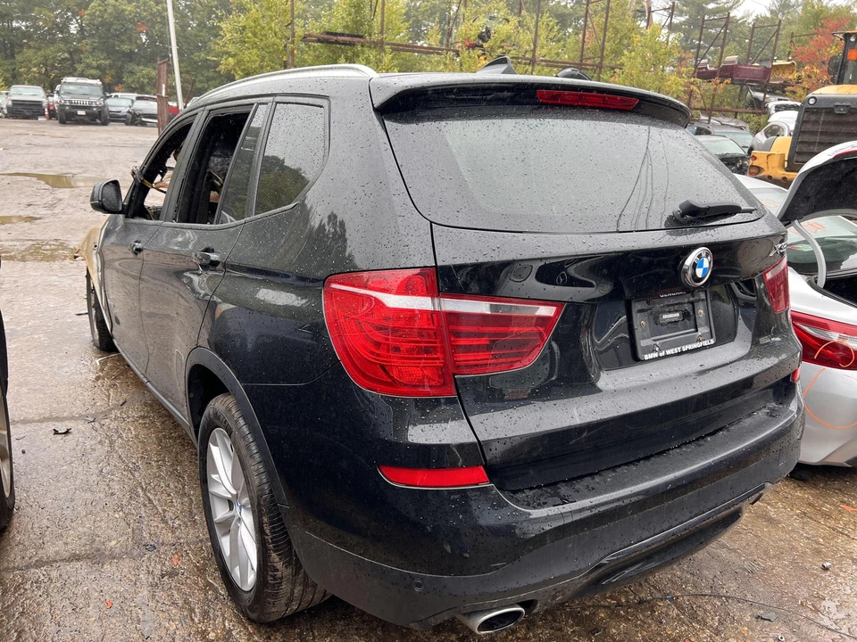 Antena BMW X3 16 Foto 2 de 4