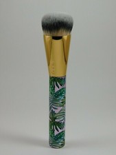 Tarte Foundcealer Foundation Brush New In Plastic