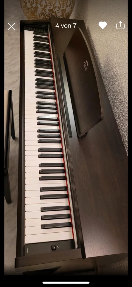 klavier yamaha fast wie neu - Bild 4 von 4
