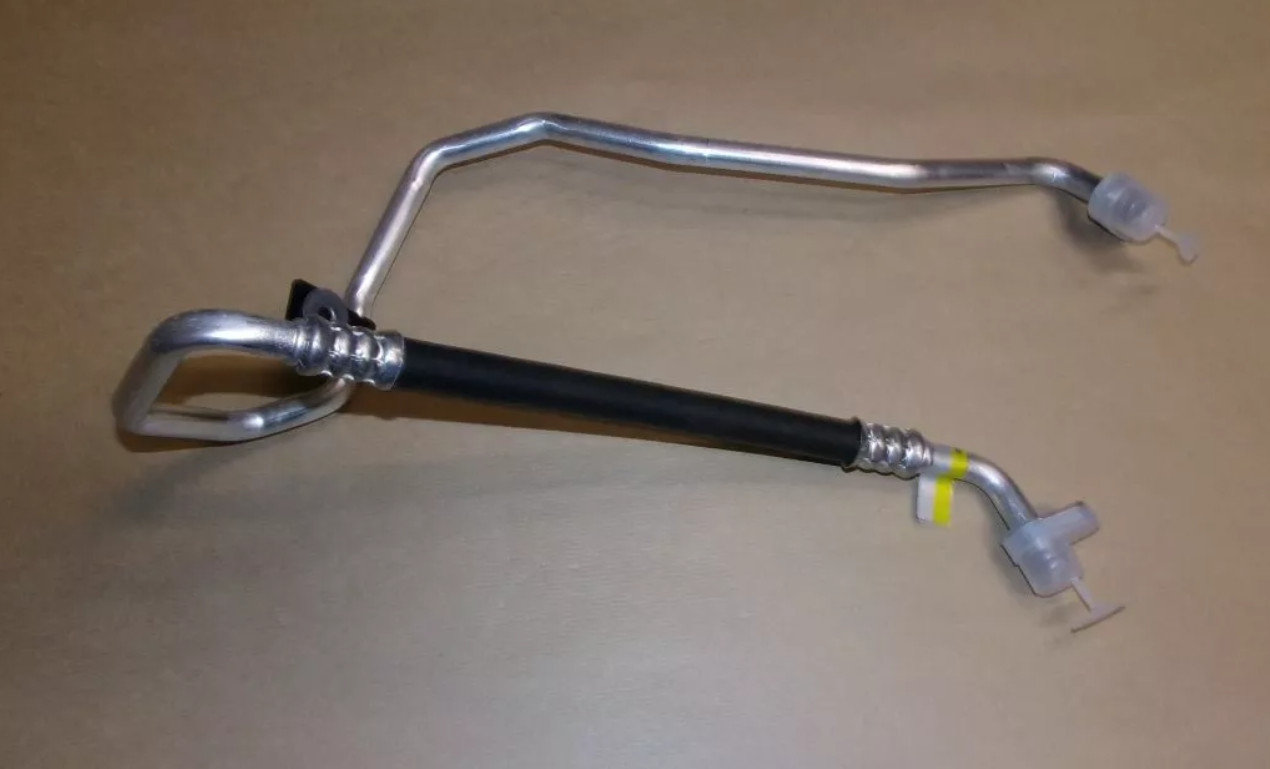 Tuyau de climatisation pour Peugeot 208 I et Citroën C3 III 1.2 oem 9678393980 - 2