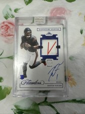 2021 Flawless Justin Fields Gloves RC Sapphire Signature Gloves /10 Jets Jrsy #