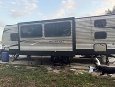 2019 Hideout Great Condition
